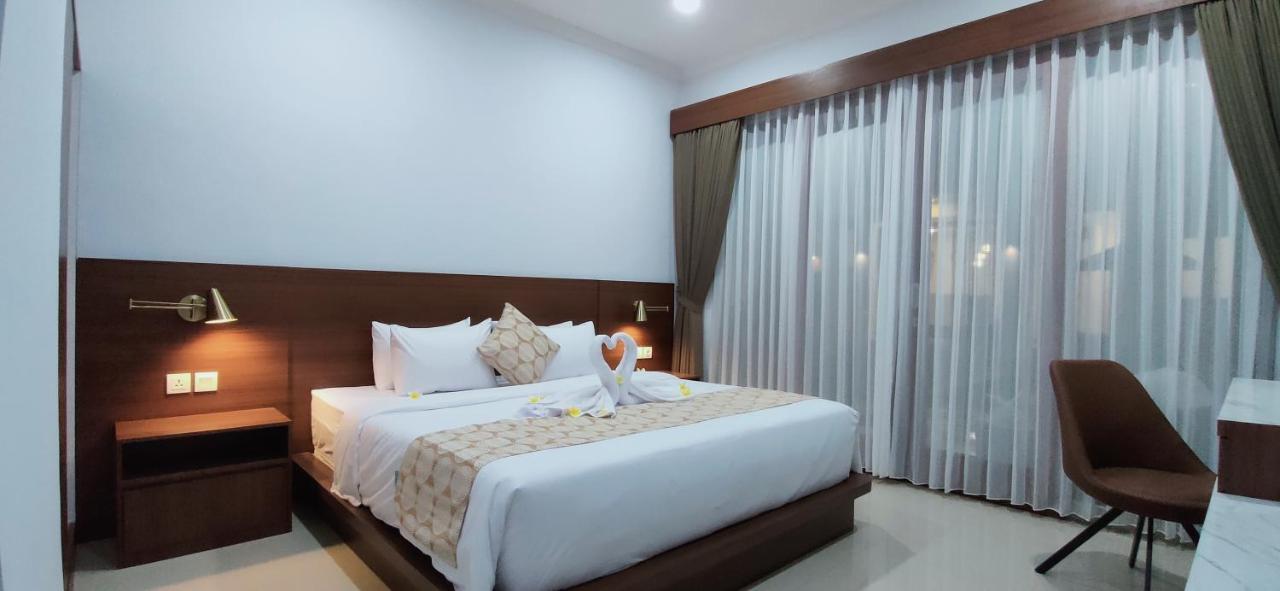 Pondok Denayu Homestay Кута Экстерьер фото